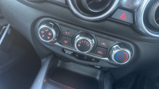 Nissan Juke 1.0 DiG-T Acenta 5dr Petrol Hatchback